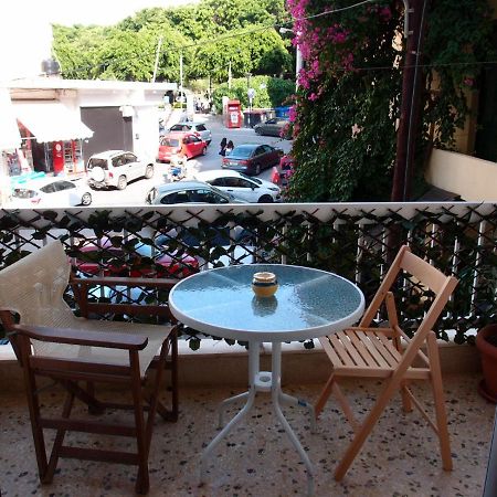 Apartment In The Heart Of Heraklion Екстер'єр фото