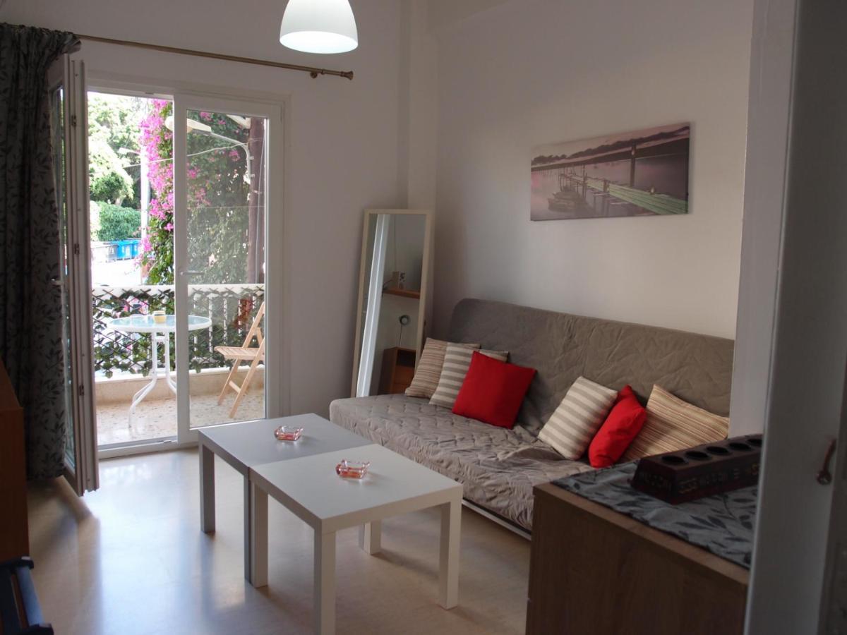 Apartment In The Heart Of Heraklion Екстер'єр фото