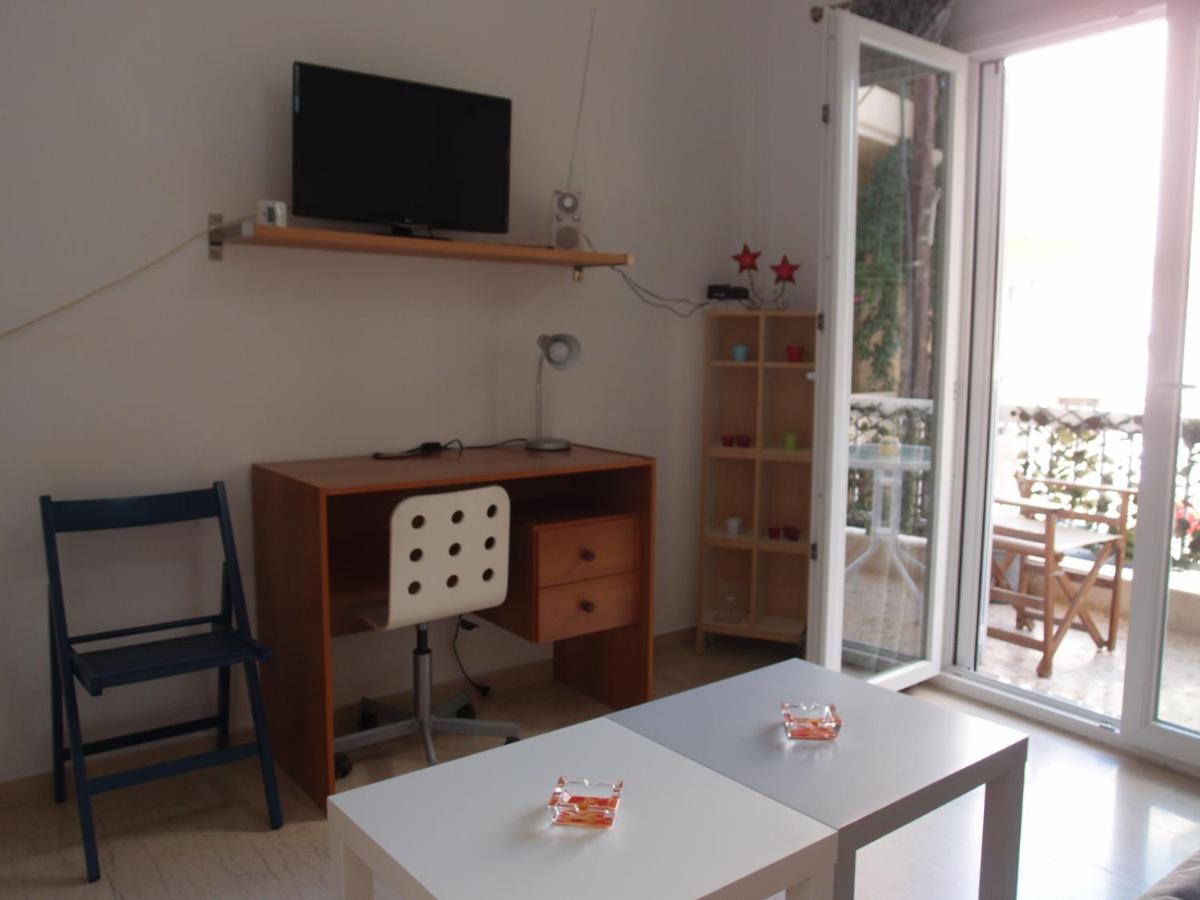 Apartment In The Heart Of Heraklion Екстер'єр фото